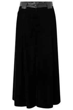 Online Elsewhere Fashion Espoo Velvet Bermuda-Black