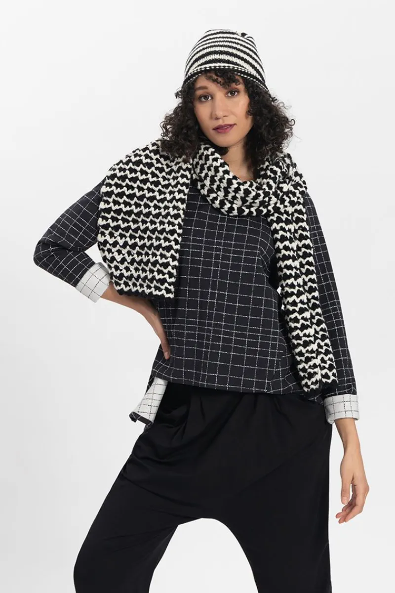New Elsewhere Fashion Guelph Scarf-Black-Offwhite