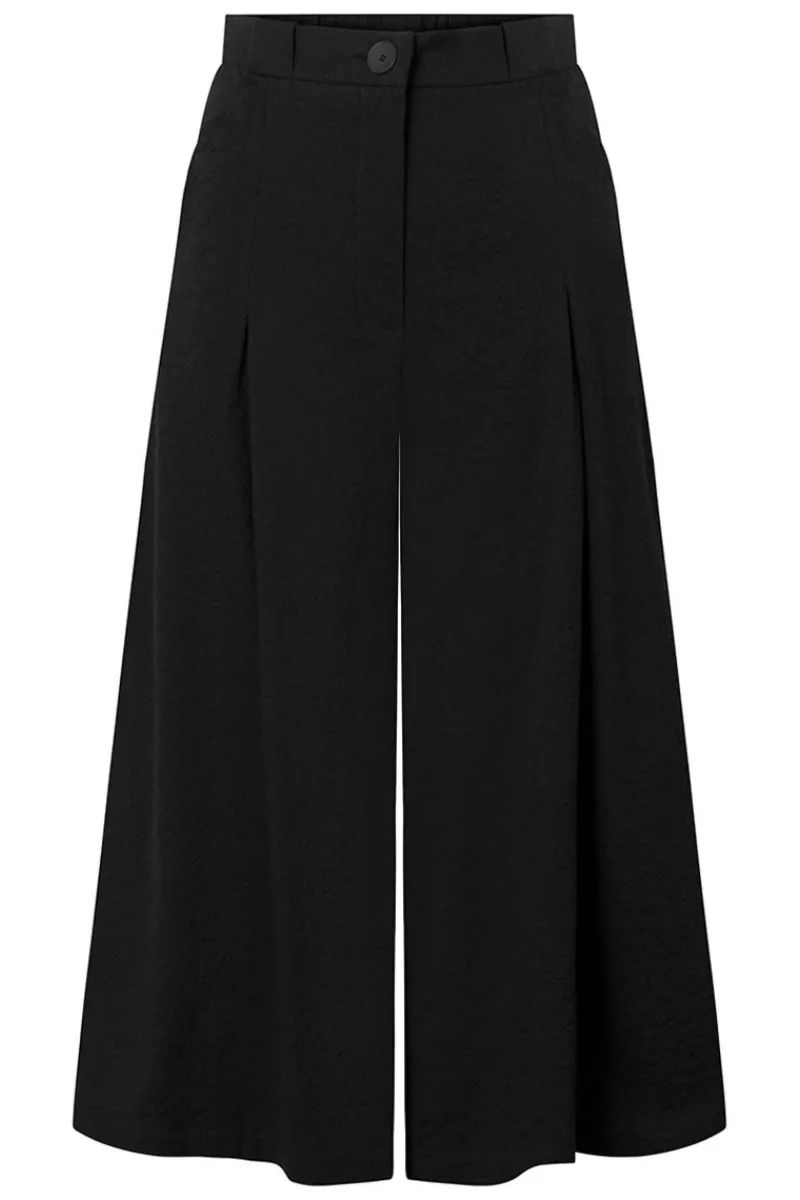 Cheap Elsewhere Fashion Leandra Bermuda-Black