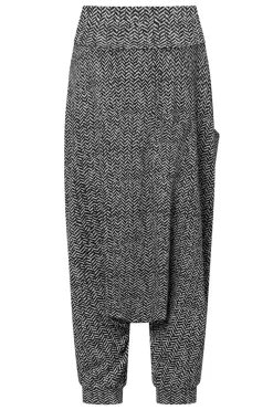 New Elsewhere Fashion Low Crotch Pants-Black-Gray