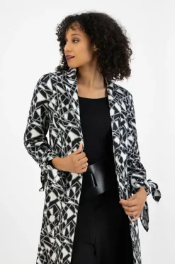 Fashion Elsewhere Fashion Oshawa Blazer-Black-Offwhite